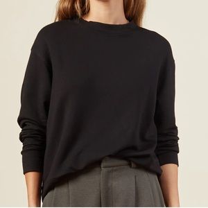 Supersoft Fleece Boyfriend Sweatshirt by Monrow in black, size M